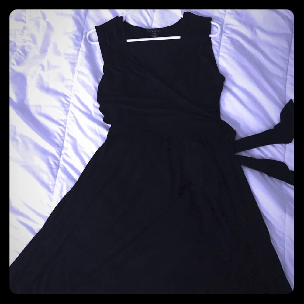 Apostrophe little black dress